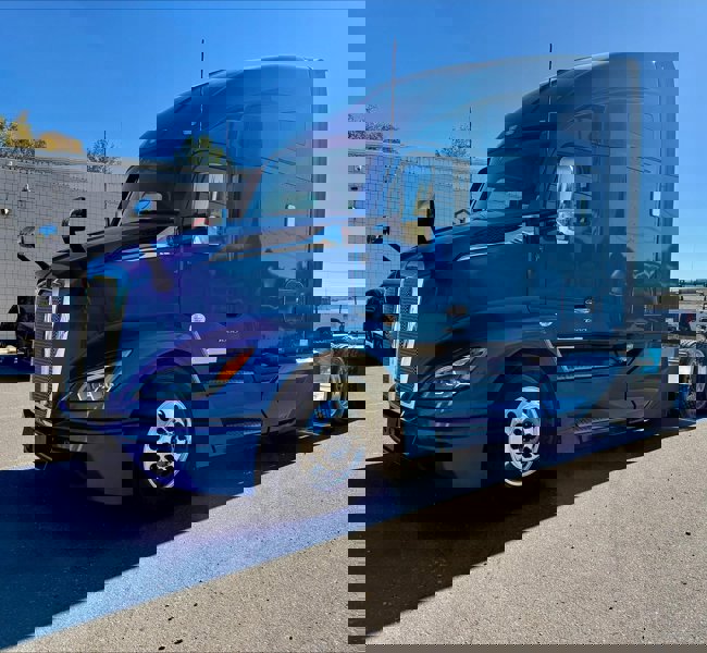 2025 KENWORTH T680 53918  $135,000